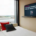 Citizenm Schiphol Airport