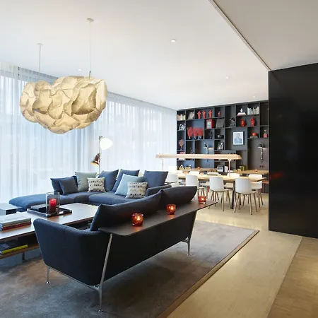 Citizenm Amsterdam Airport Schiphol Hotel 4*