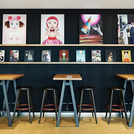 Hotel Citizenm Amsterdam Airport Schiphol 4*