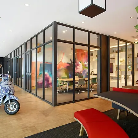 Hotel Citizenm Schiphol Airport