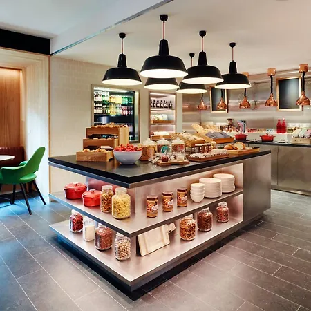 Citizenm Schiphol Airport Отель