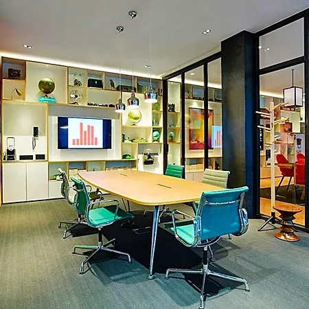 Citizenm 4* Amsterdam Airport Schiphol