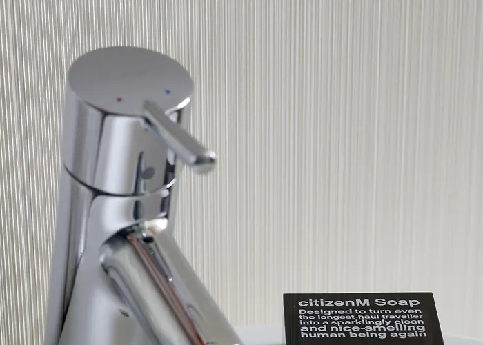 阿姆斯特丹史基浦机场世民酒店 酒店 4*