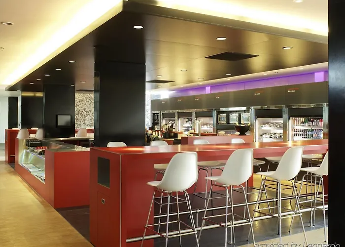 Citizenm Schiphol Airport 4*