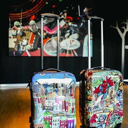 Citizenm Schiphol Airport Hotel
