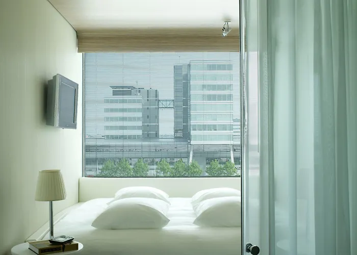 Hotel Citizenm Schiphol Airport 4*