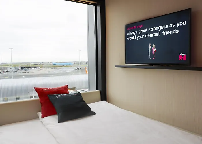 Hotel Citizenm Schiphol Airport 4*