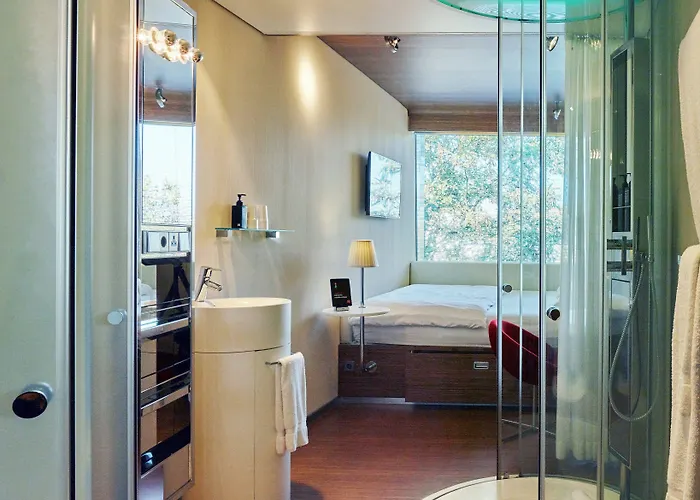 Citizenm Schiphol Airport Hotel