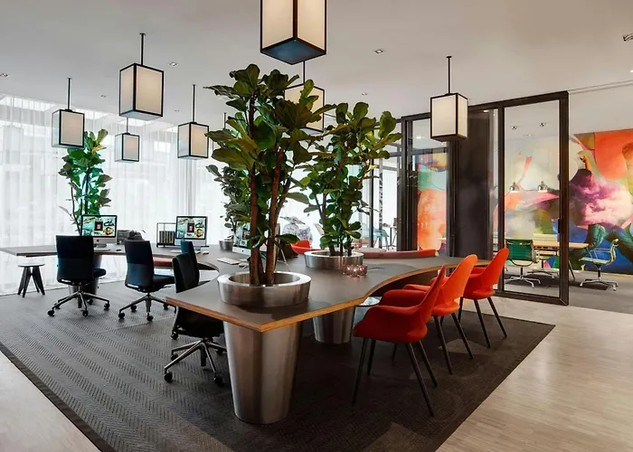 Citizenm Schiphol Airport Hotel
